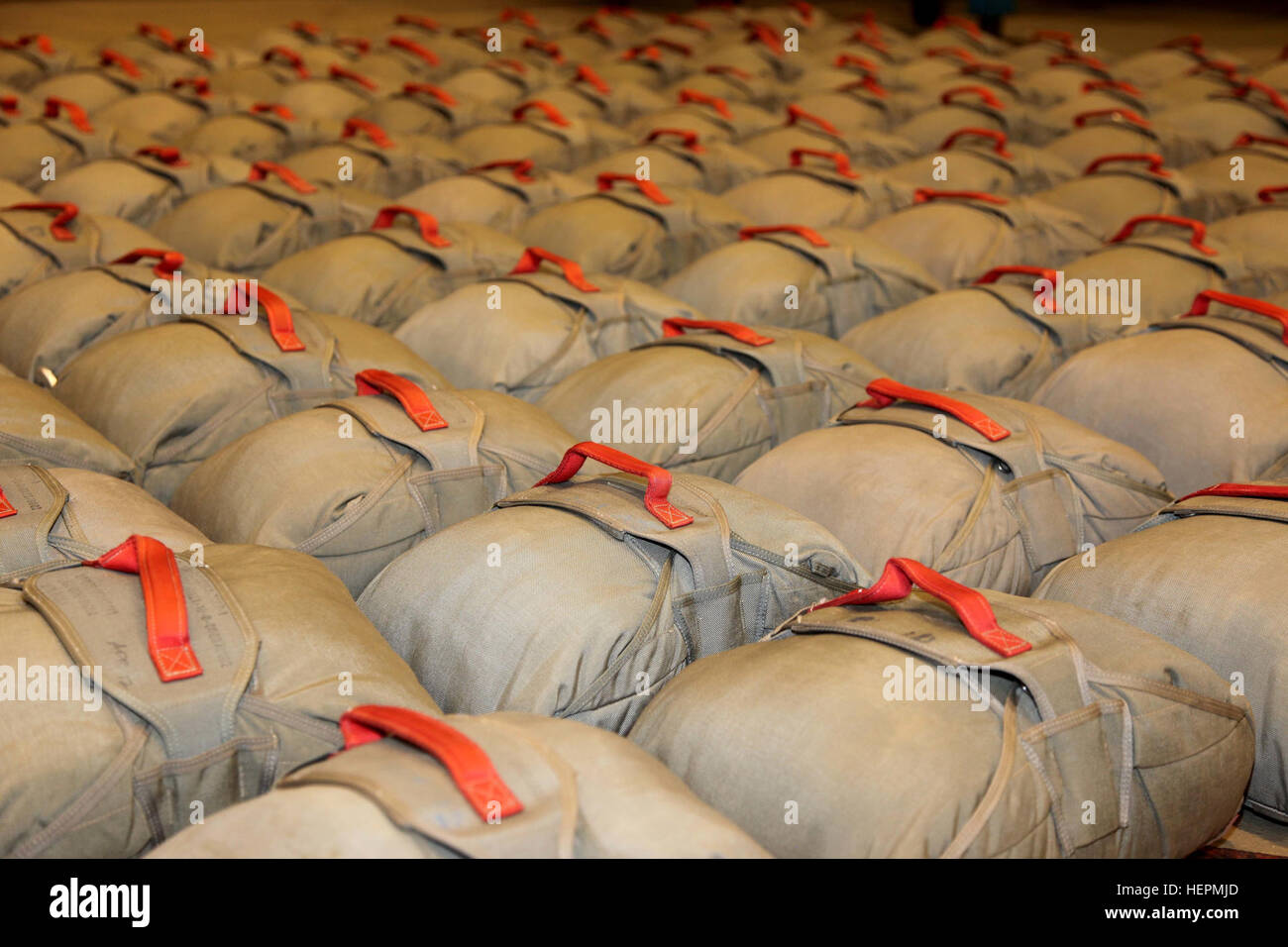 Paratroopers Carry Reserve Chutes And Sometimes Flota vrogue.co