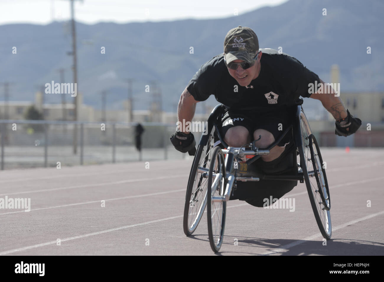 U.S. Army veteran conducts racing wheelchair training at El Paso, Texas