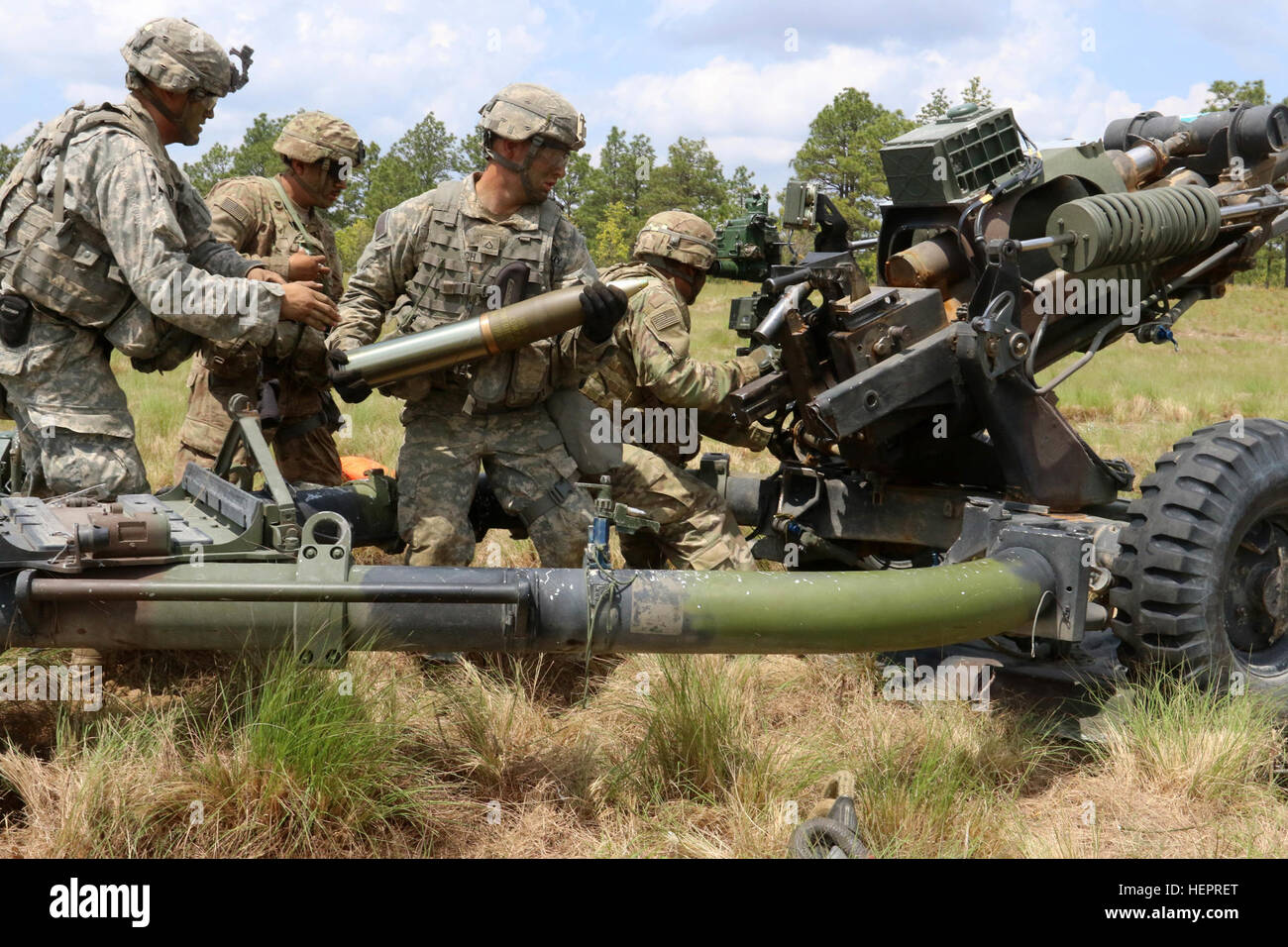 Airborne Artillerymen, assigned to 1st Battalion, 319th Airborne Field