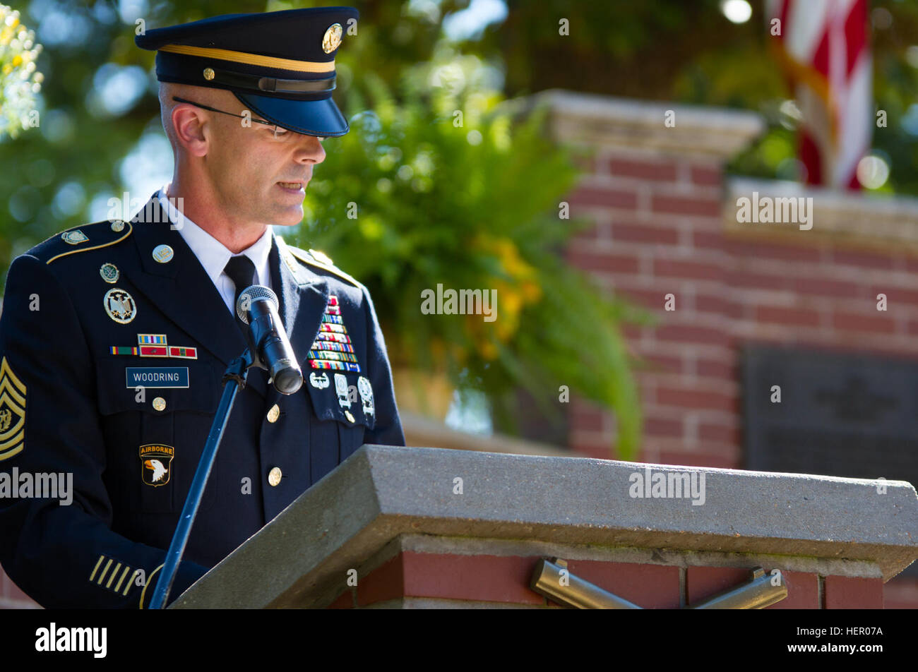 Mp Corps Commander The united states army military police corps regiment hi-res stock ...