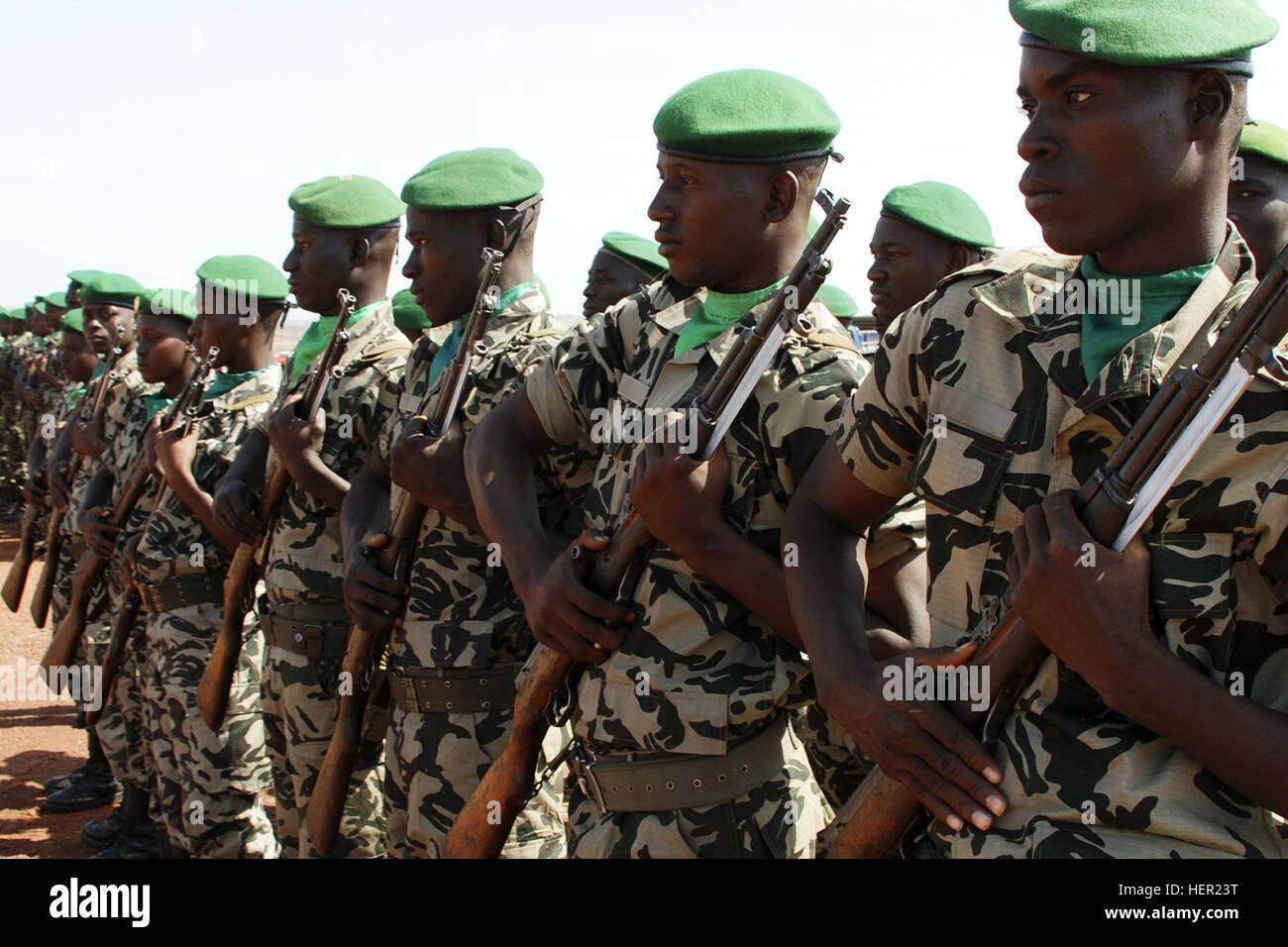 Malian armed forces hi-res stock photography and images - Alamy