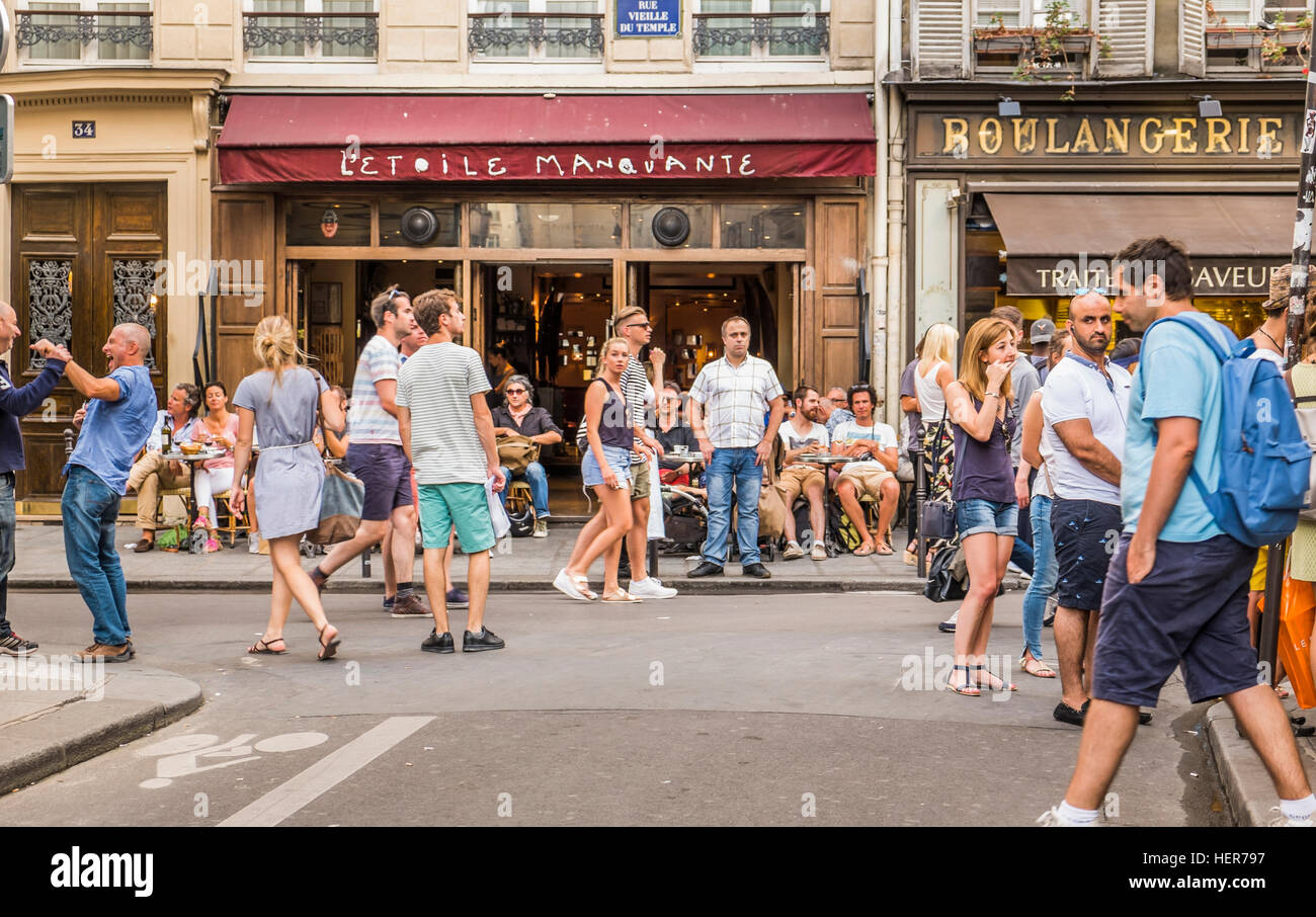 street scene in front of cafe l´etoile manquante Stock Photo