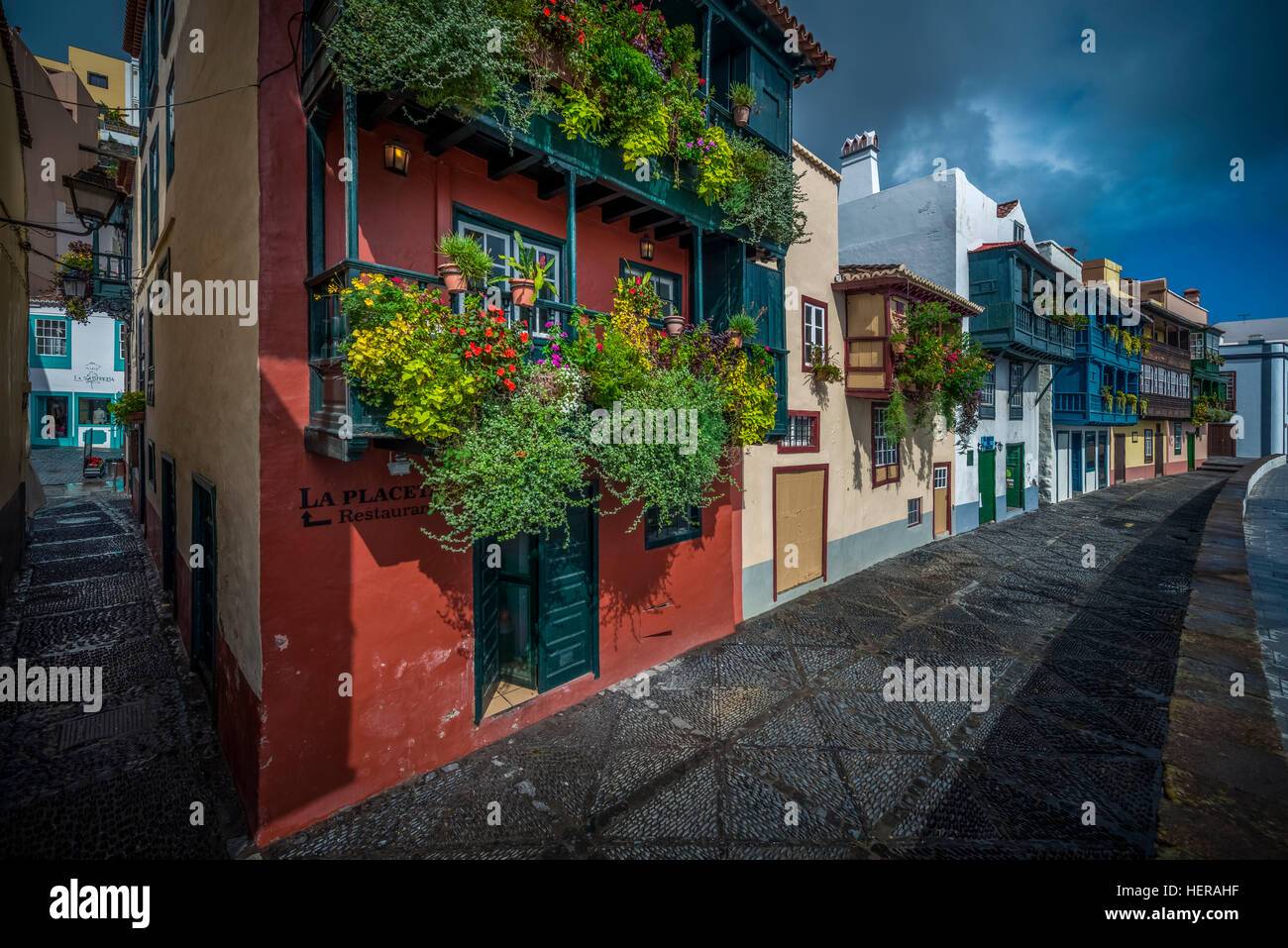 Calle rea hi-res stock photography and images - Alamy
