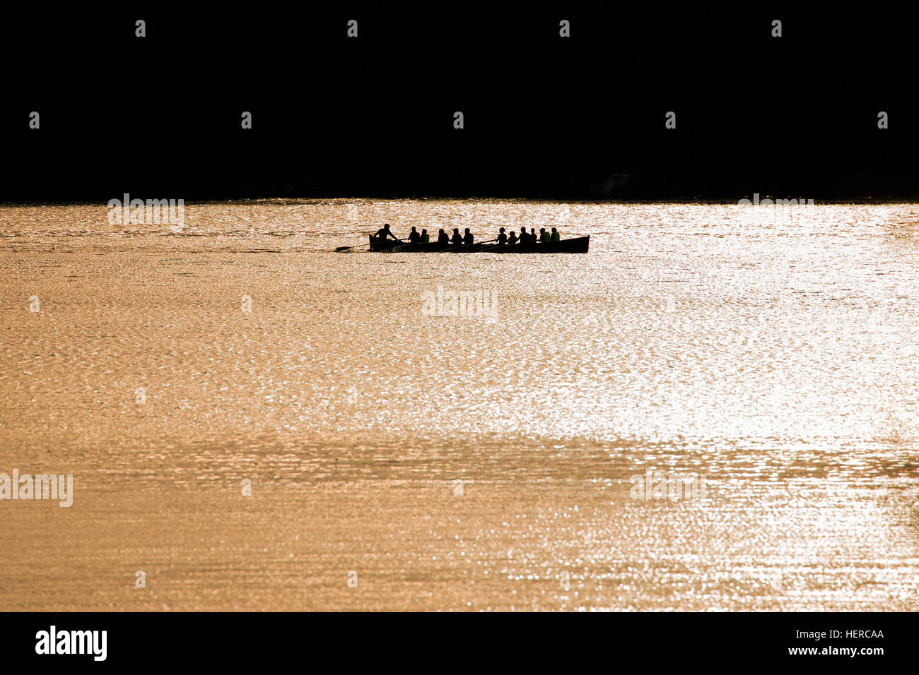 Black silhouette boat hi-res stock photography and images - Alamy