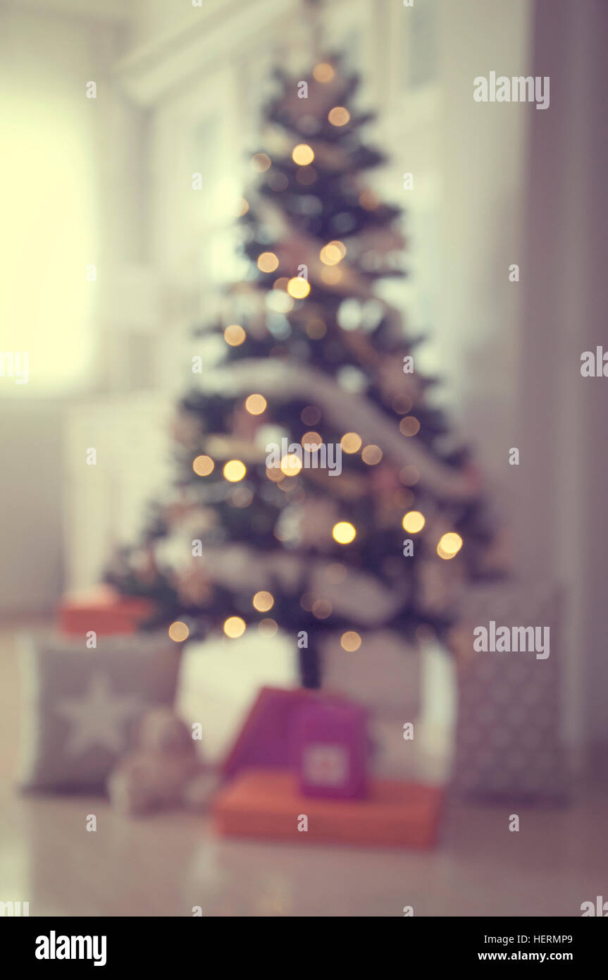 Christmas tree with gifts Stock Photo - Alamy