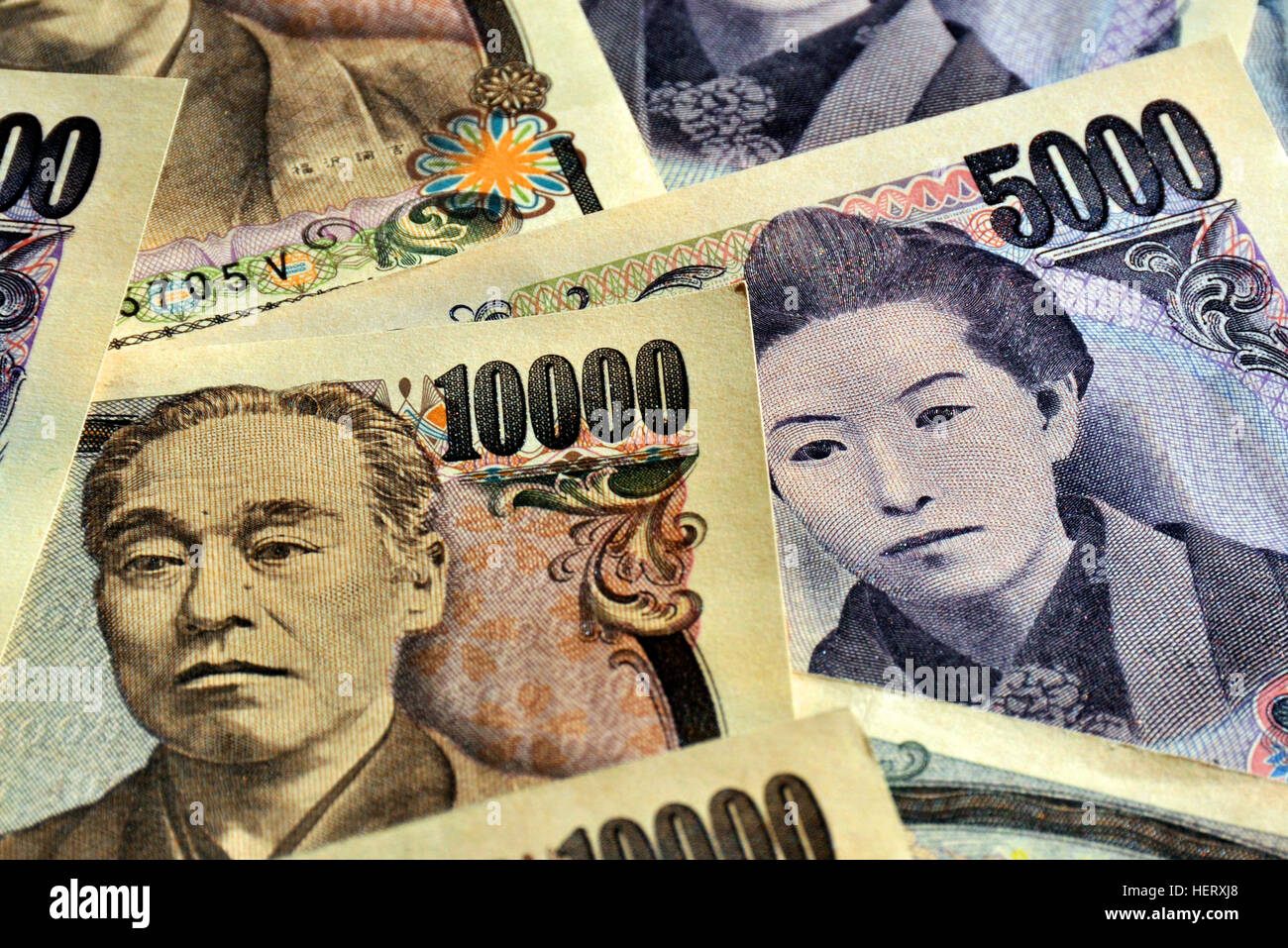 10000 and 500 yen notes Stock Photo