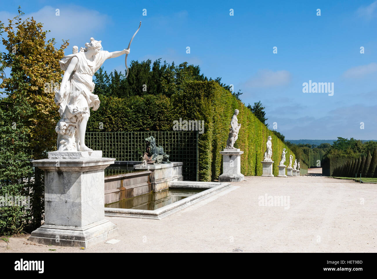 Statues in the Garden of the Palace of Versailles Stock Photo Alamy