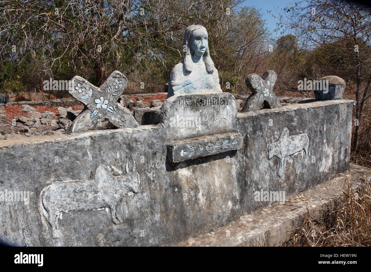 Detail of Sakalava tribal tomb between Kirindy reserve and Morondava Stock Photo
