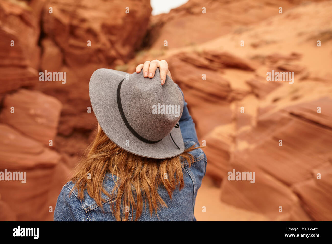 Day page view hi-res stock photography and images - Alamy