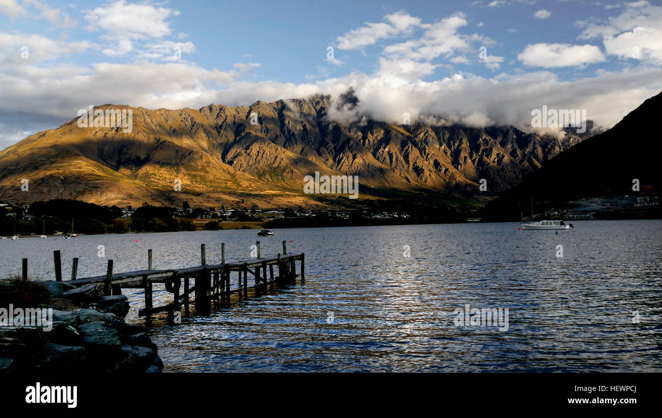 Lake Wakatipu, located in the Otago region of New Zealand’s South ...