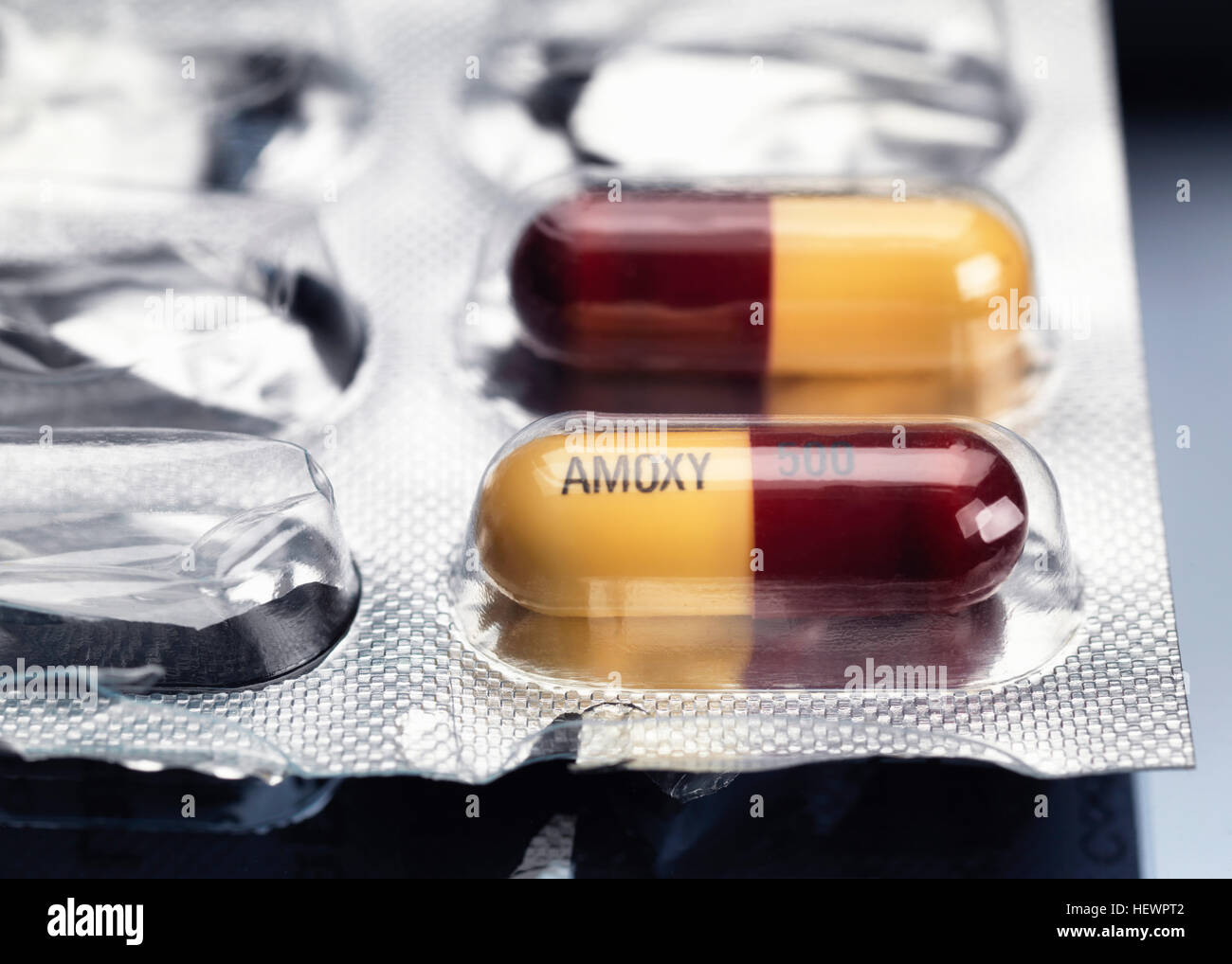 Amoxicillin Hi Res Stock Photography And Images Alamy