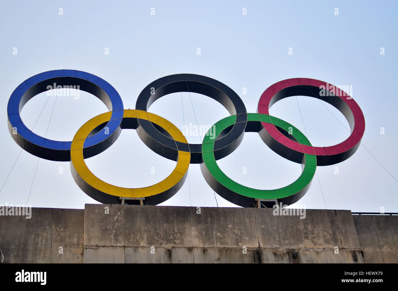 Winter olympics torch rings hires stock photography and images Alamy
