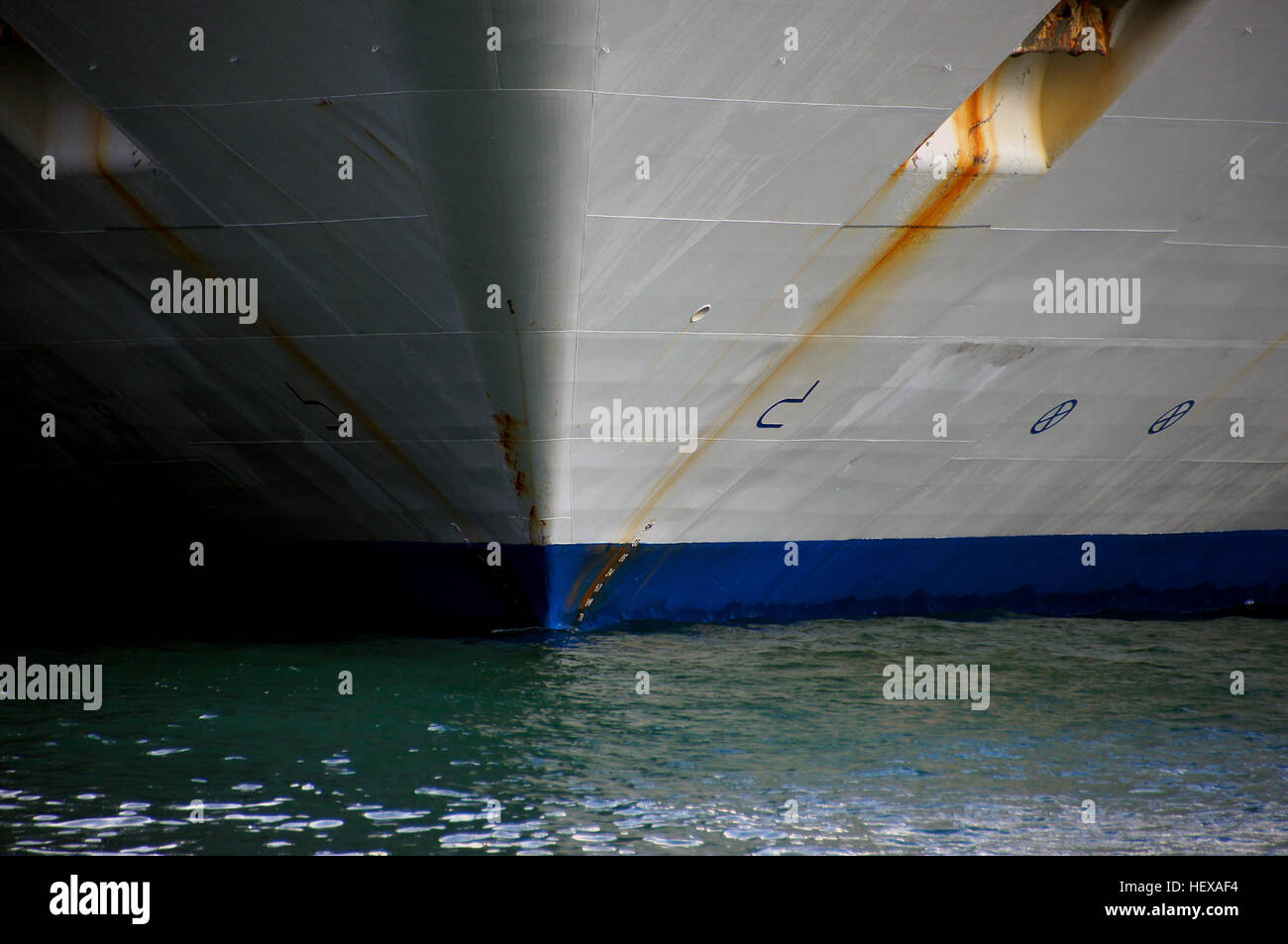 ication (,),Boat bows,Ship,Ship front,Sony DSLR A580,Tamron 18-270,boat,bows Stock Photo