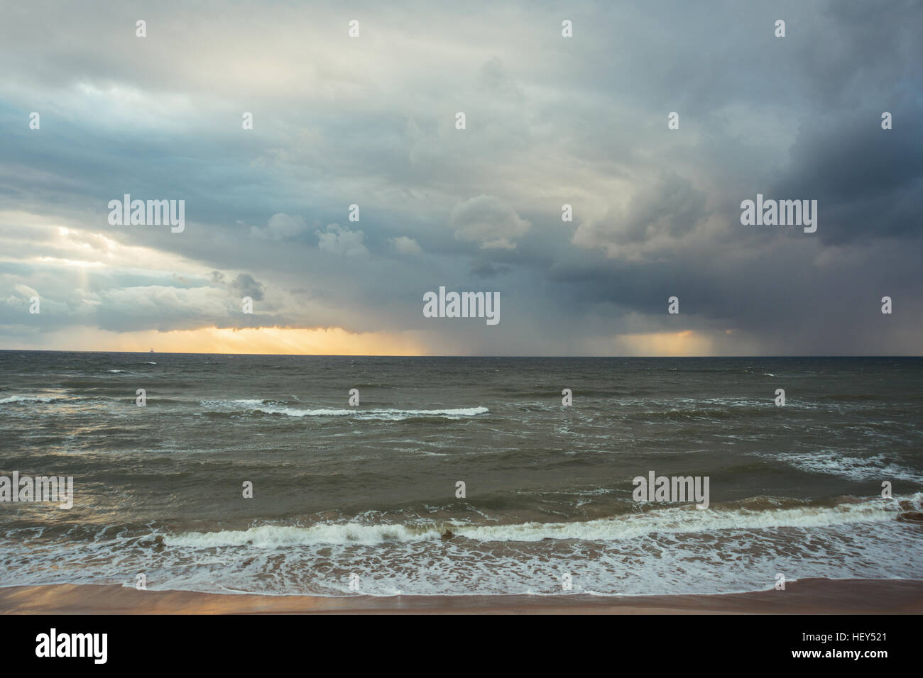 Restless sky hi-res stock photography and images - Alamy