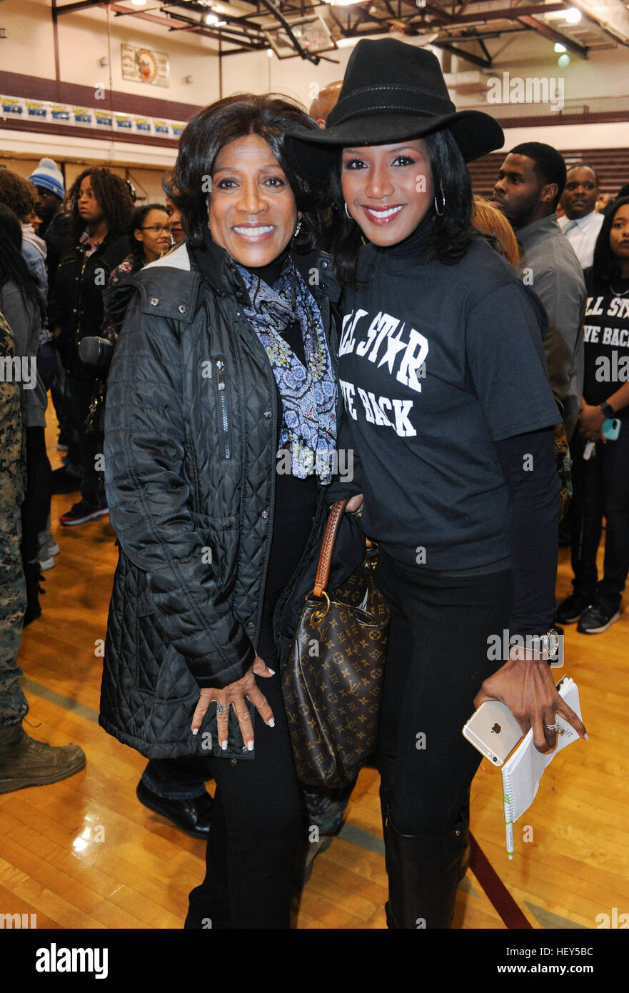 Celebrities join forces to take part in the Annual All-Star Giveback: Thanksgiving Edition at River Rouge High School in River Rouge, Michigan, providing more than 2000 turkeys and food baskets to Metro Detroit residents  Featuring: Diana Lewis, Glenda Le Stock Photo