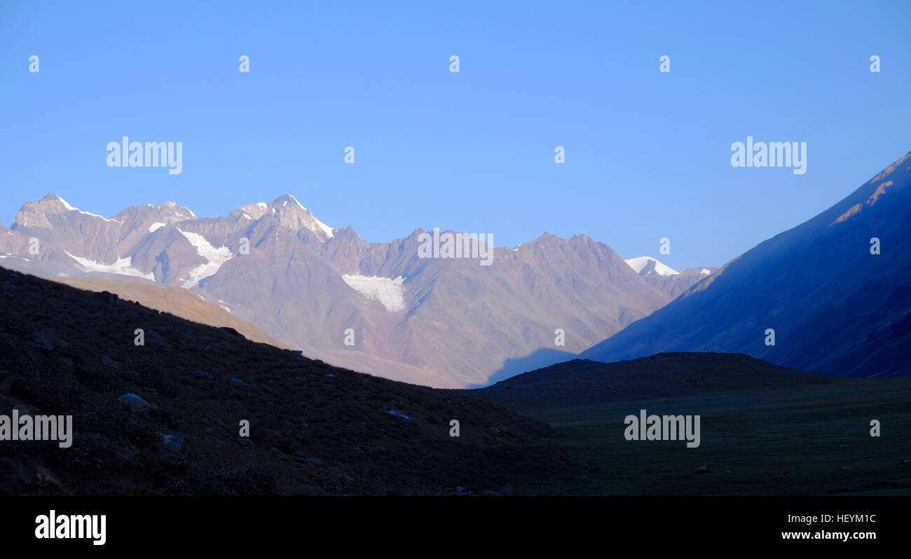 Mountains in Indian state of Himachal Pradesh in Spitiy Valley, near Chandra Taal Lake Stock Photo