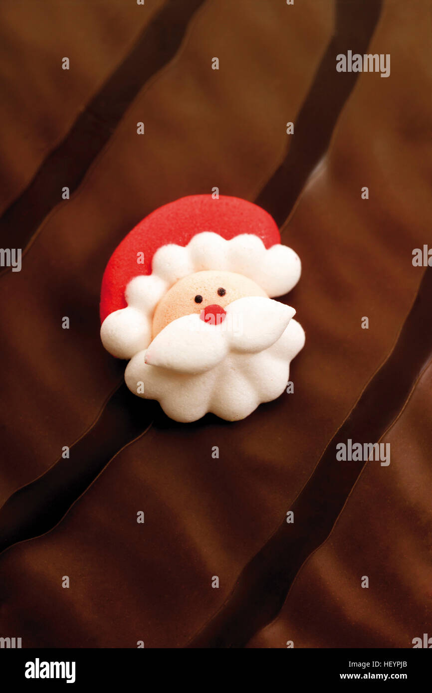 Milk chocolate father christmas hi-res stock photography and images - Alamy