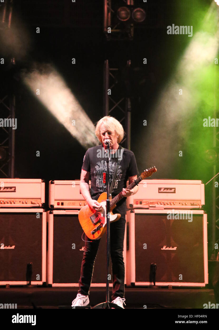 Status quo guitarist rick parfitt hires stock photography and images