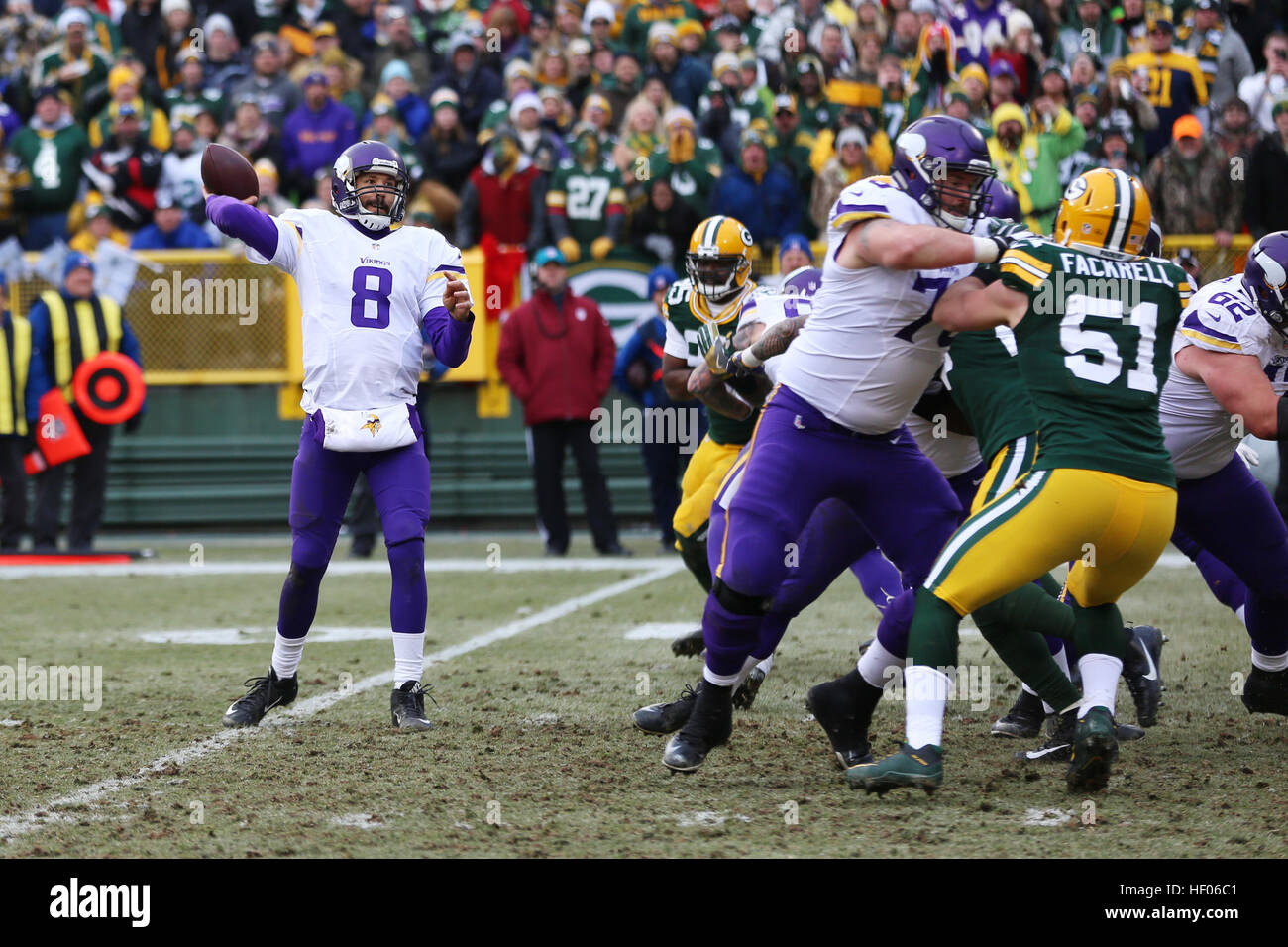 Minnesota Vikings quarterback Sam Bradford throws a pass during the second  half of an NFL football game against the Houston Texans Sunday, Oct. 9,  2016, in Minneapolis. (AP Photo/Andy Clayton-King)