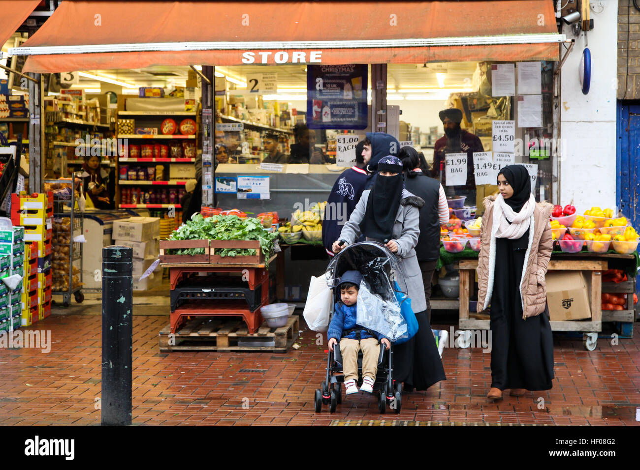 Luton, UK 25 Dec 2016 Shops are open as normal for business on Christmas Day in Bury Park