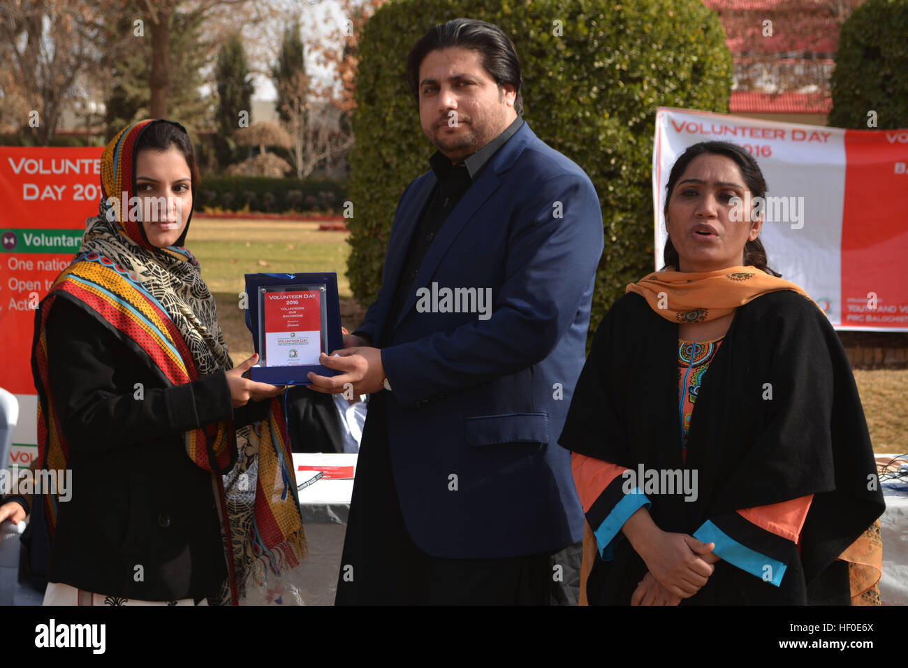 Quetta, Pakistan. 26th Dec, 2016. Secretary Red Crescent Balochistan Dr ...