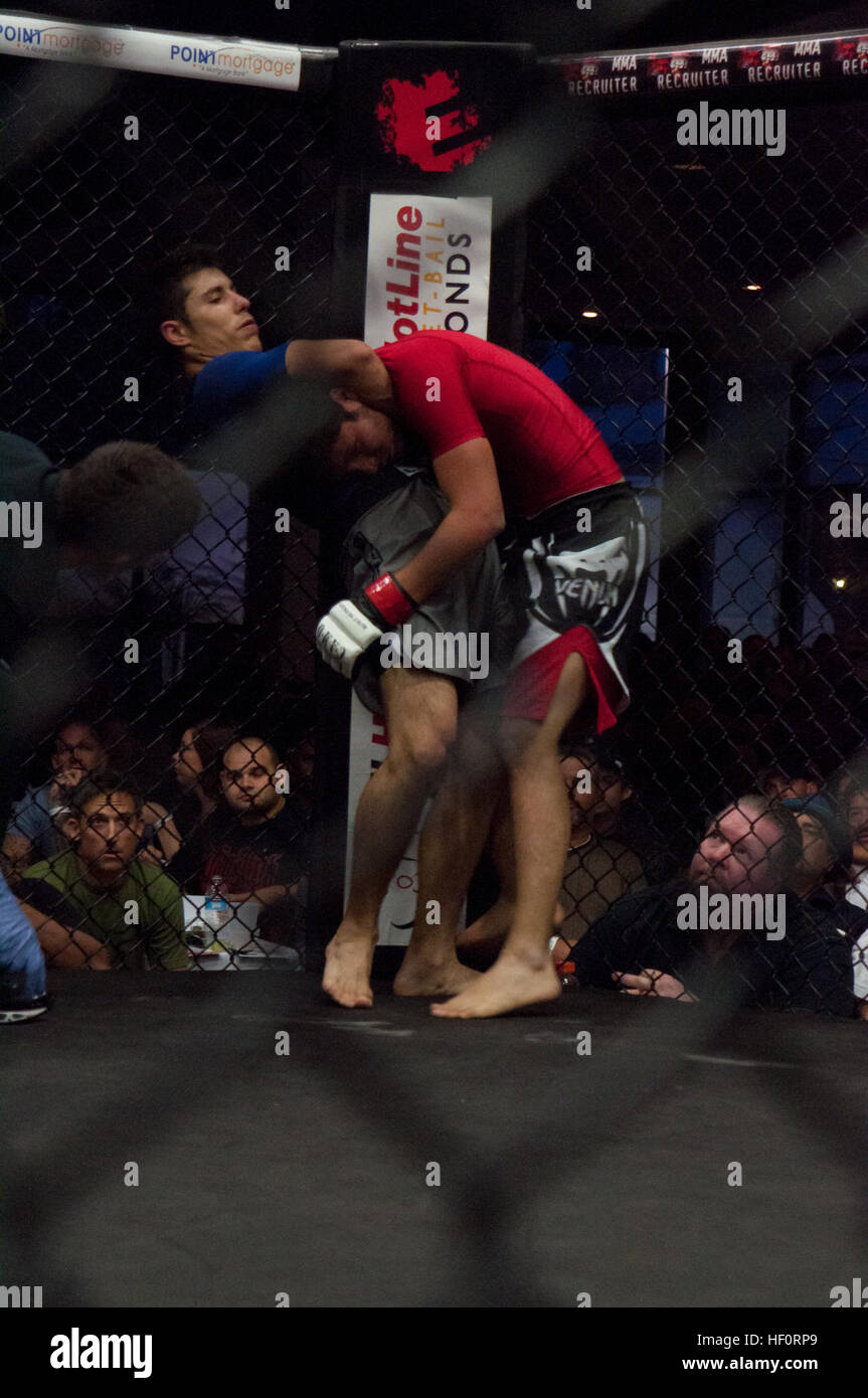 Mma choke hires stock photography and images Alamy