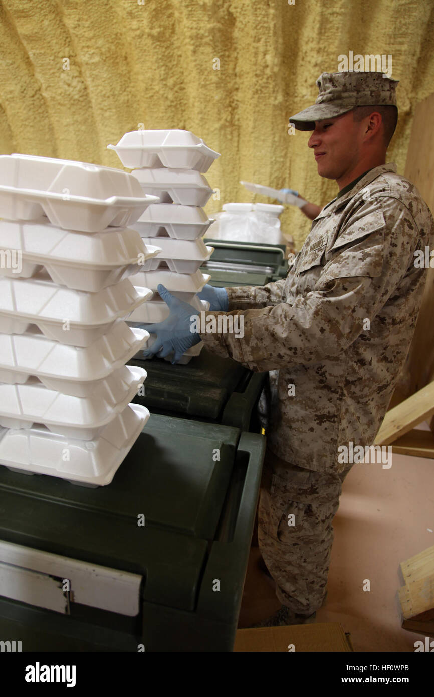Regimental dining facility hi-res stock photography and images - Alamy