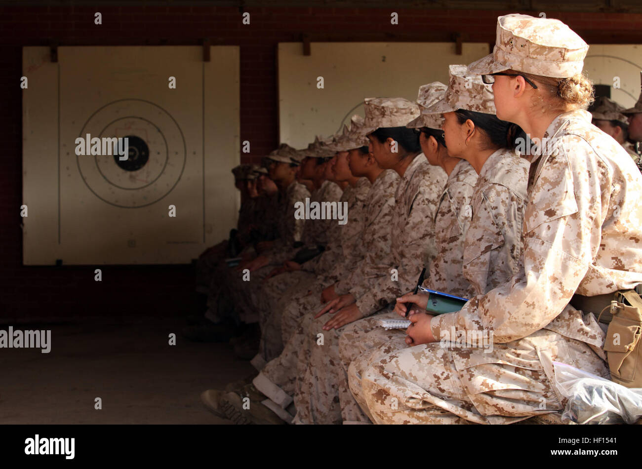 U.S. Marine recruits with November Company, 4th Recruit Training ...