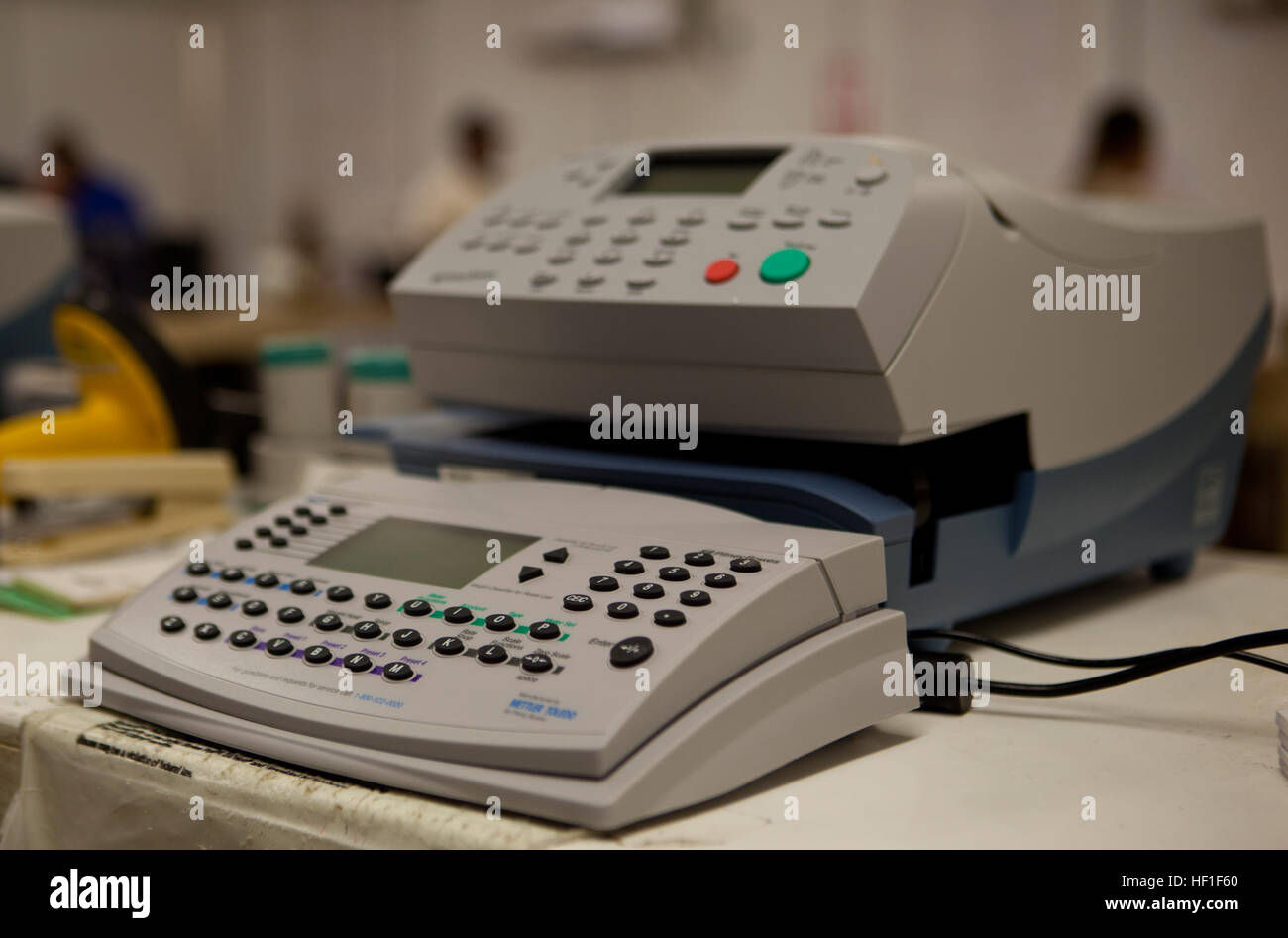 Pitney bowes hires stock photography and images Alamy