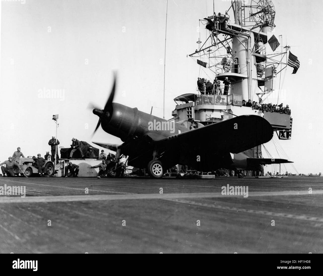 F4U-1D VMF-511 on USS Block Island (CVE-106) 1945 Stock Photo