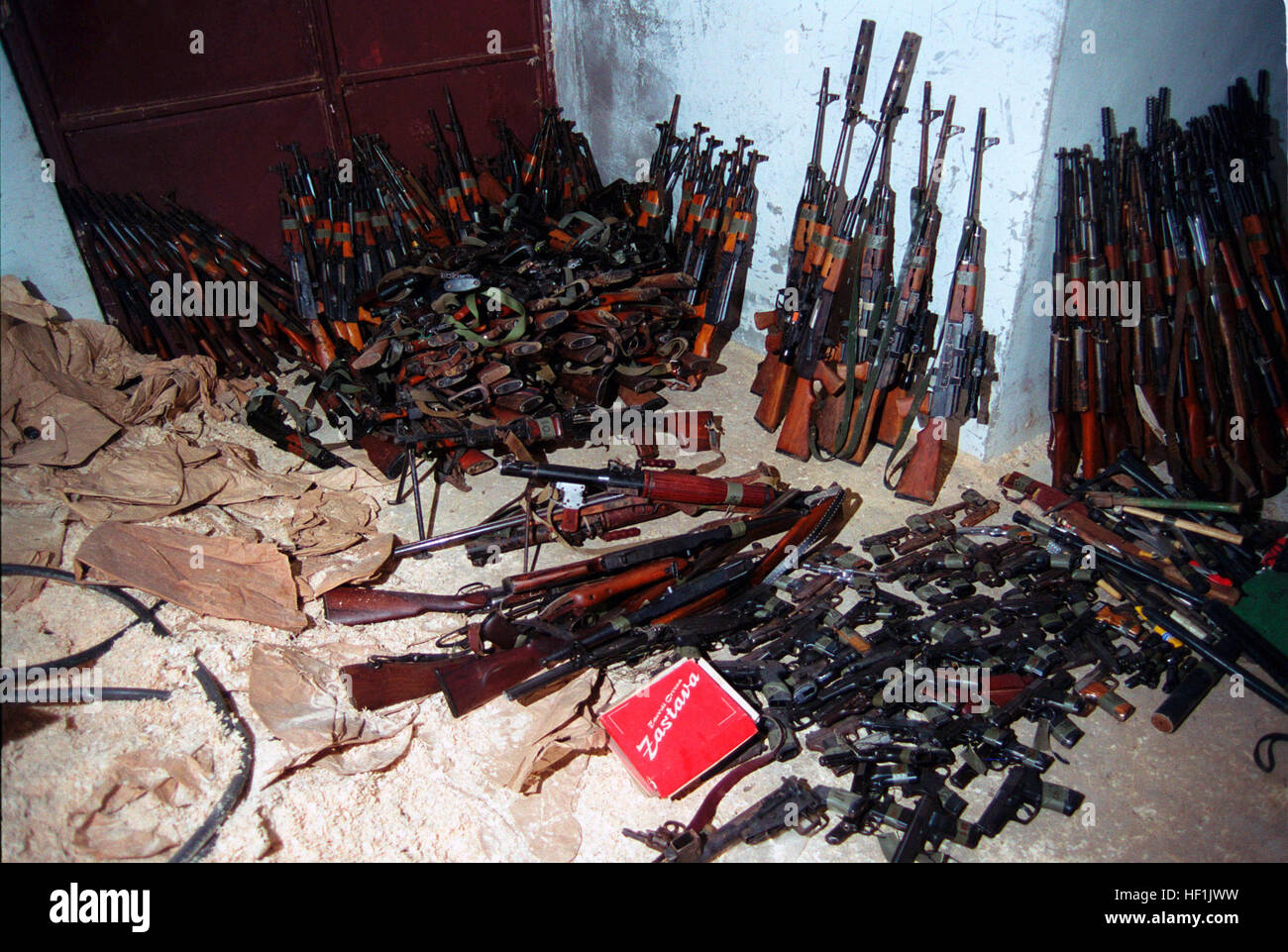 Weapons confiscated from the Kosovo Liberation Army (1999) Stock Photo