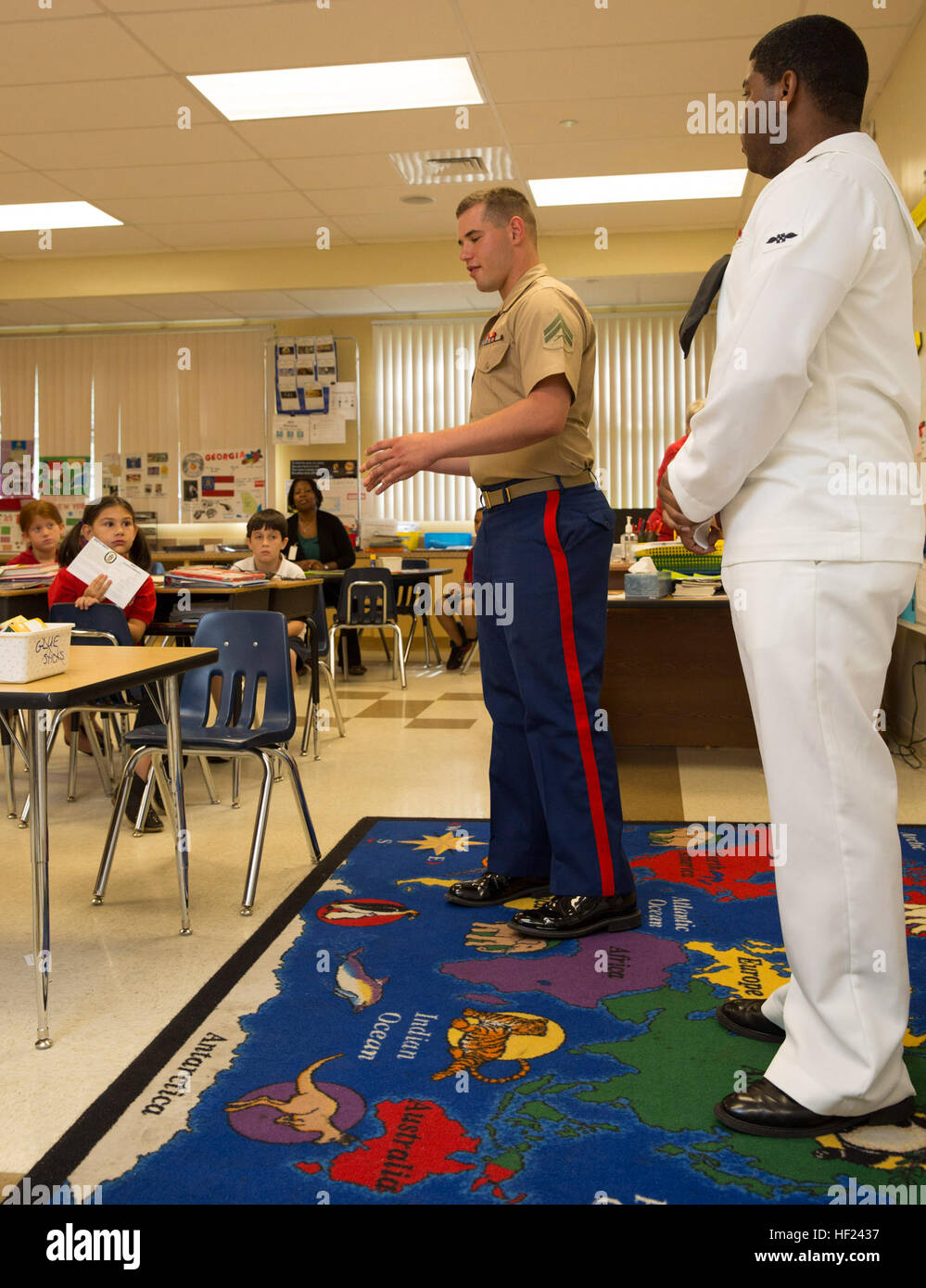 Assault amphibian school battalion hi-res stock photography and images ...