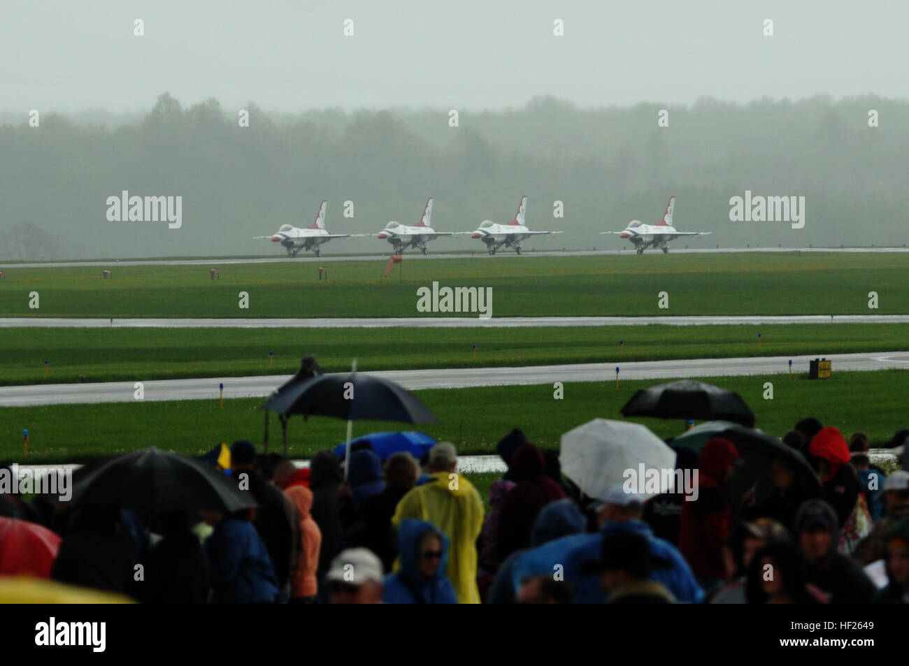 The United States Air Force Thunderbirds attempt to form up to perform at the Thunder Over the