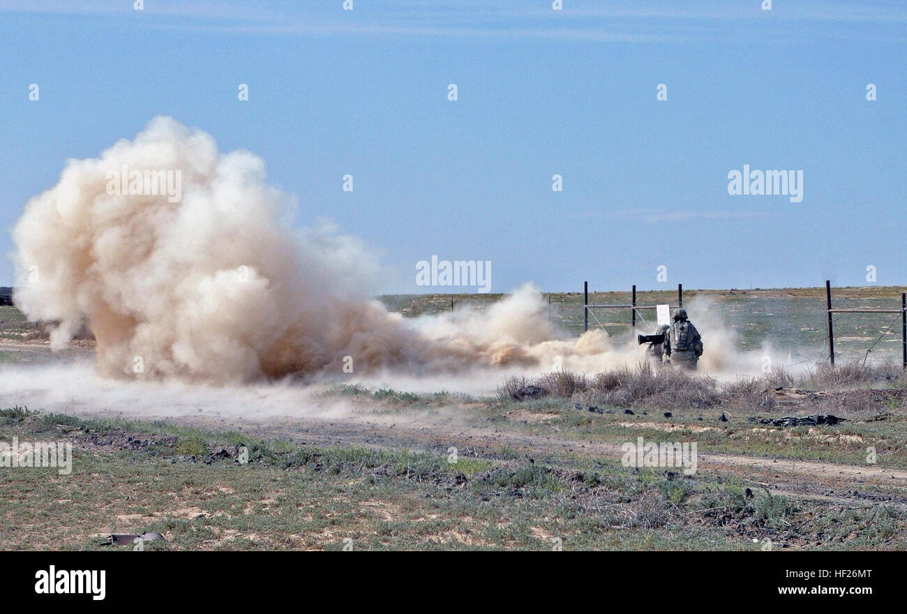 An Oregon Army National Guard Soldier of 2162 Infantry Battalion fires