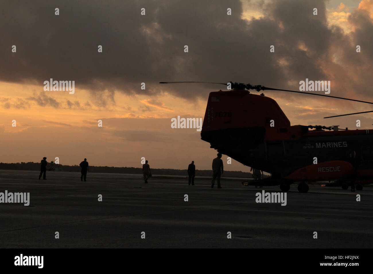 Hh 46e sea knight search rescue hi-res stock photography and images - Alamy