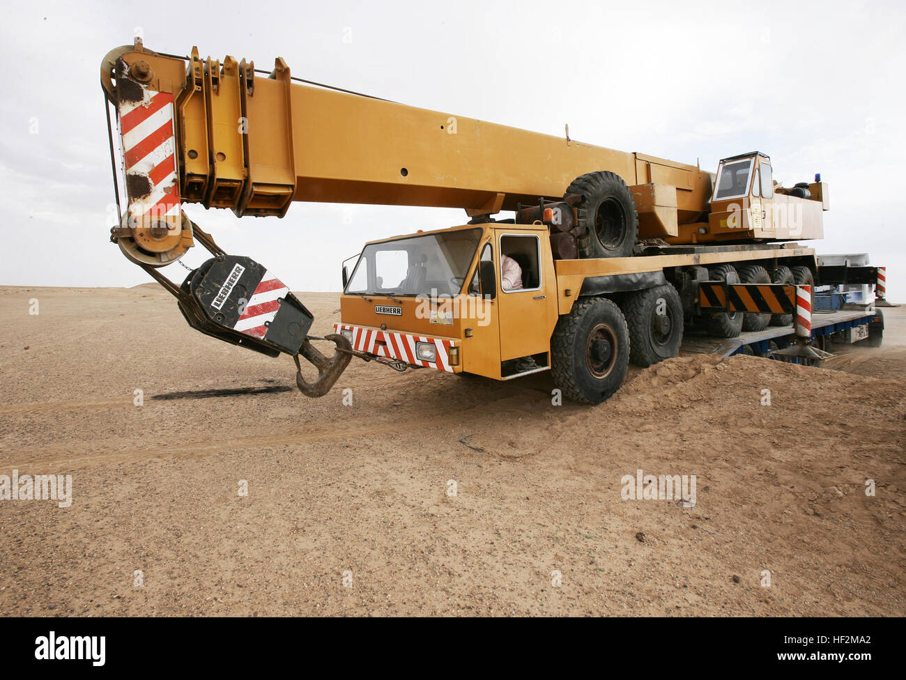 liebherr crane truck