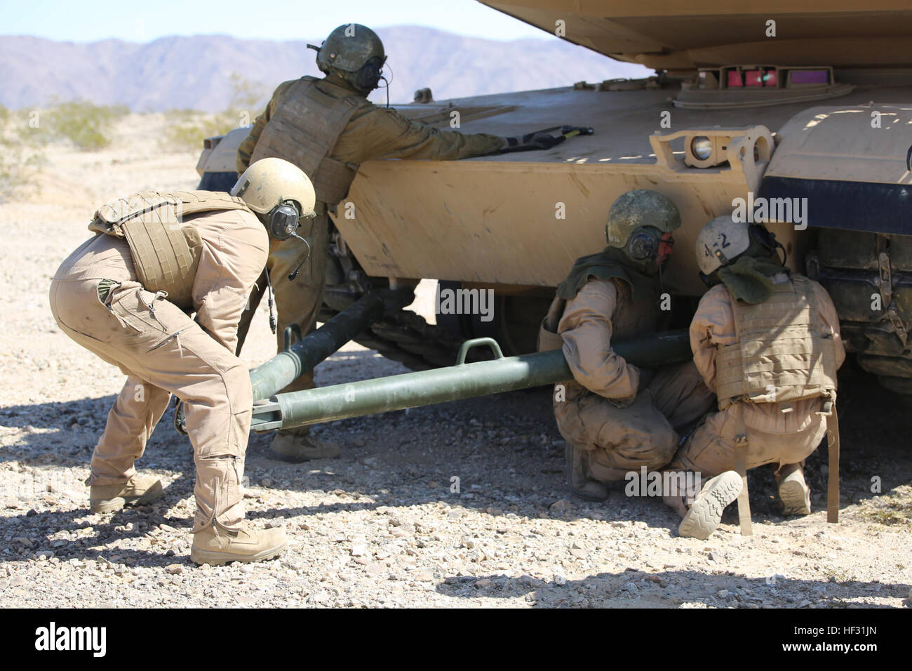 Marines with Tank Platoon, Company B, Ground Combat Element Integrated ...