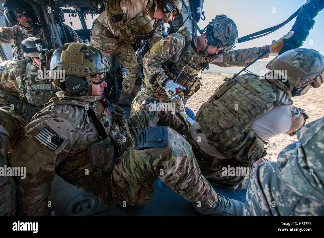 Airmen and Soldiers conduct FRIES fast-rope insertion and extraction ...