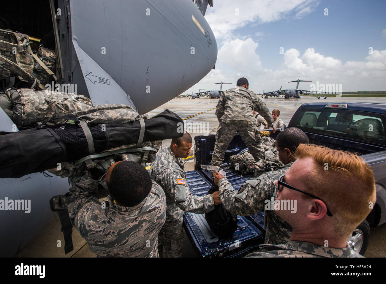 50th Loading Soldiers from Headquarters and Headquarters Company, 50th Infantry ...