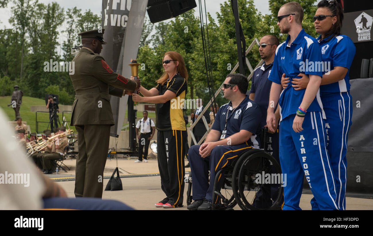 Ron Green First Command Sergeant Major of the Marine Corps Ronald L. Green passes the opening ...
