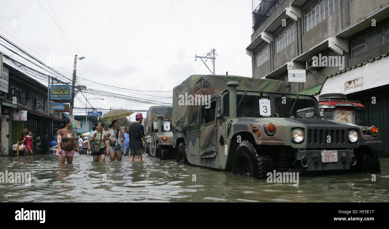 Armed forces assessment drill hi-res stock photography and images - Alamy