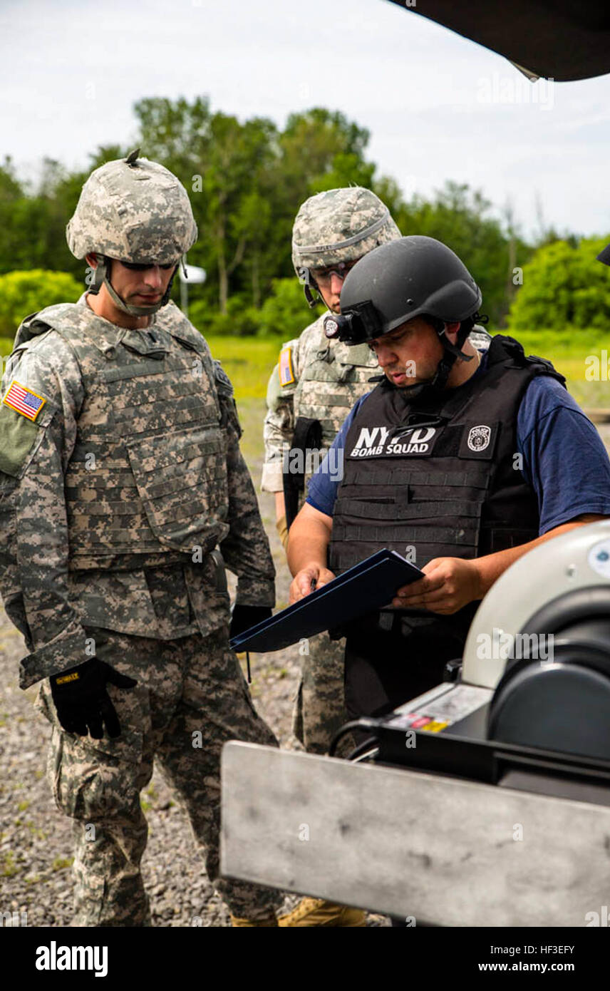 501st military police company hires stock photography and images Alamy