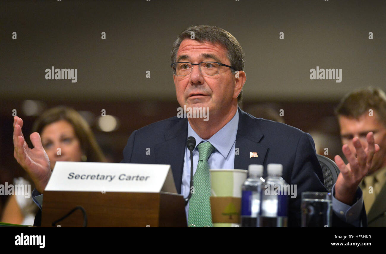 Secretary of Defense Ash Carter testifies before the Senate Armed Services Committee on behalf of the Iranian nuclear deal recently brokered by the Obama administration in Washington, July 29, 2015. Carter was joined by Secretary of State John Kerry, Chairman of the Joint Chiefs of Staff Gen. Martin Dempsey, U.S. Treasury Secretary Jack Lew and Energy Secretary Ernest Moniz. (DoD Photo by Glenn Fawcett /Released) Secretary of Defense Ash Carter testifies before the Senate Armed Services Committee 150729-D-NI589-033 Stock Photo