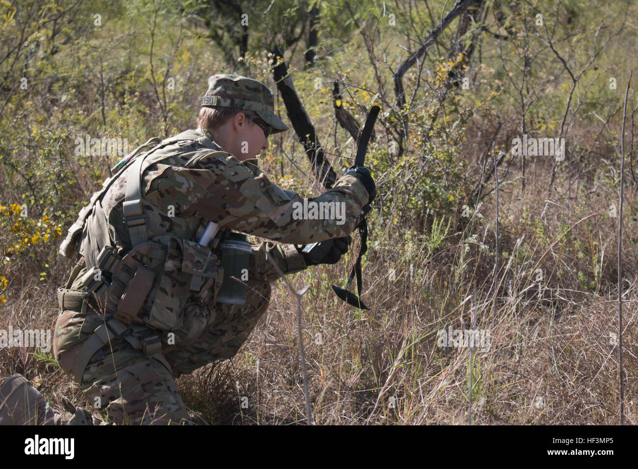 Soldiers from the California Army National Guard 1st Battalion, 140th ...