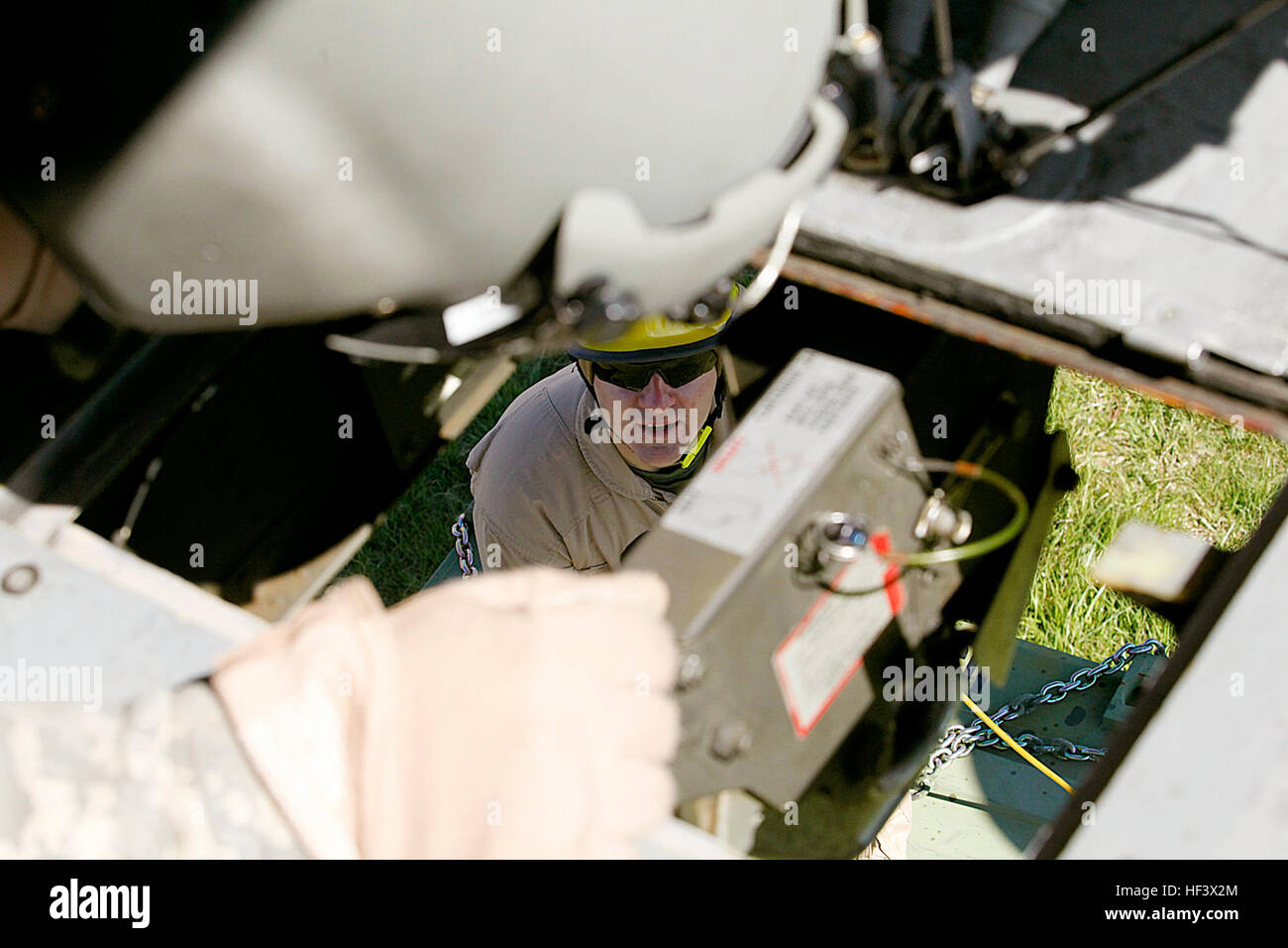NAVAL ANNEX STUMP NECK, Md. Marines and sailors with Chemical