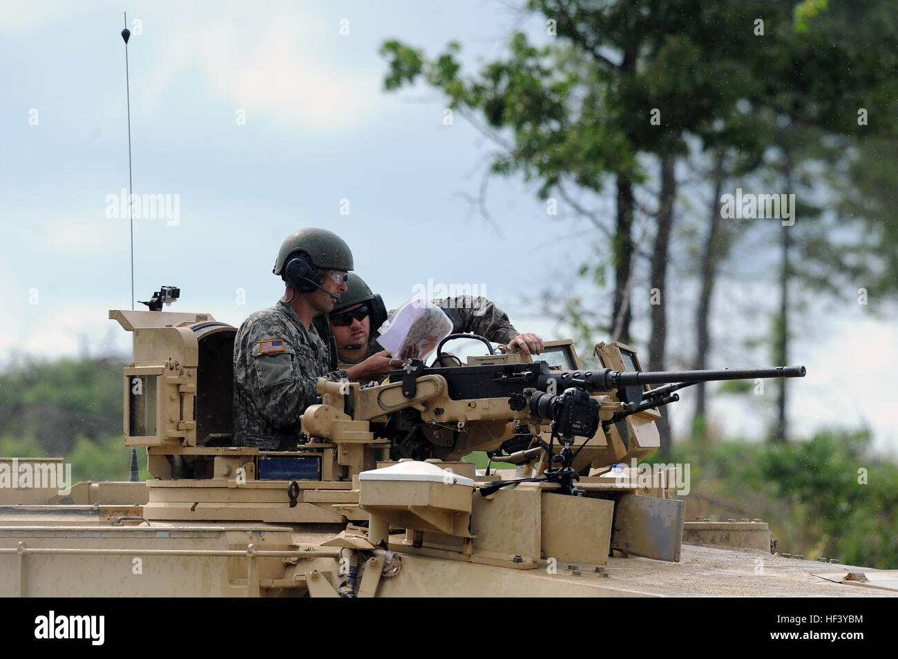 Army 1st Lt. John Dupre, left, with the North Carolina Army National