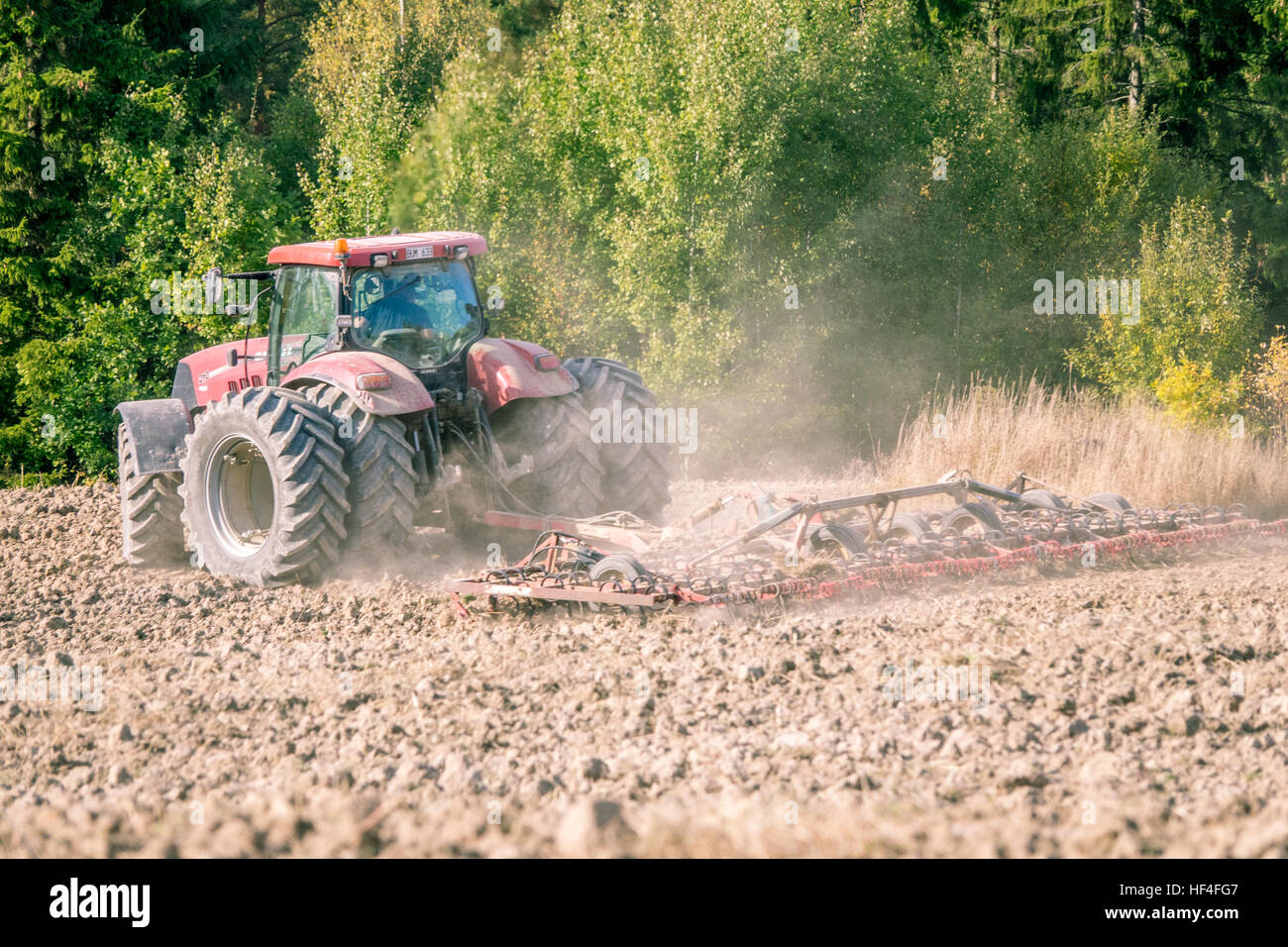 Chisel plow hires stock photography and images Alamy
