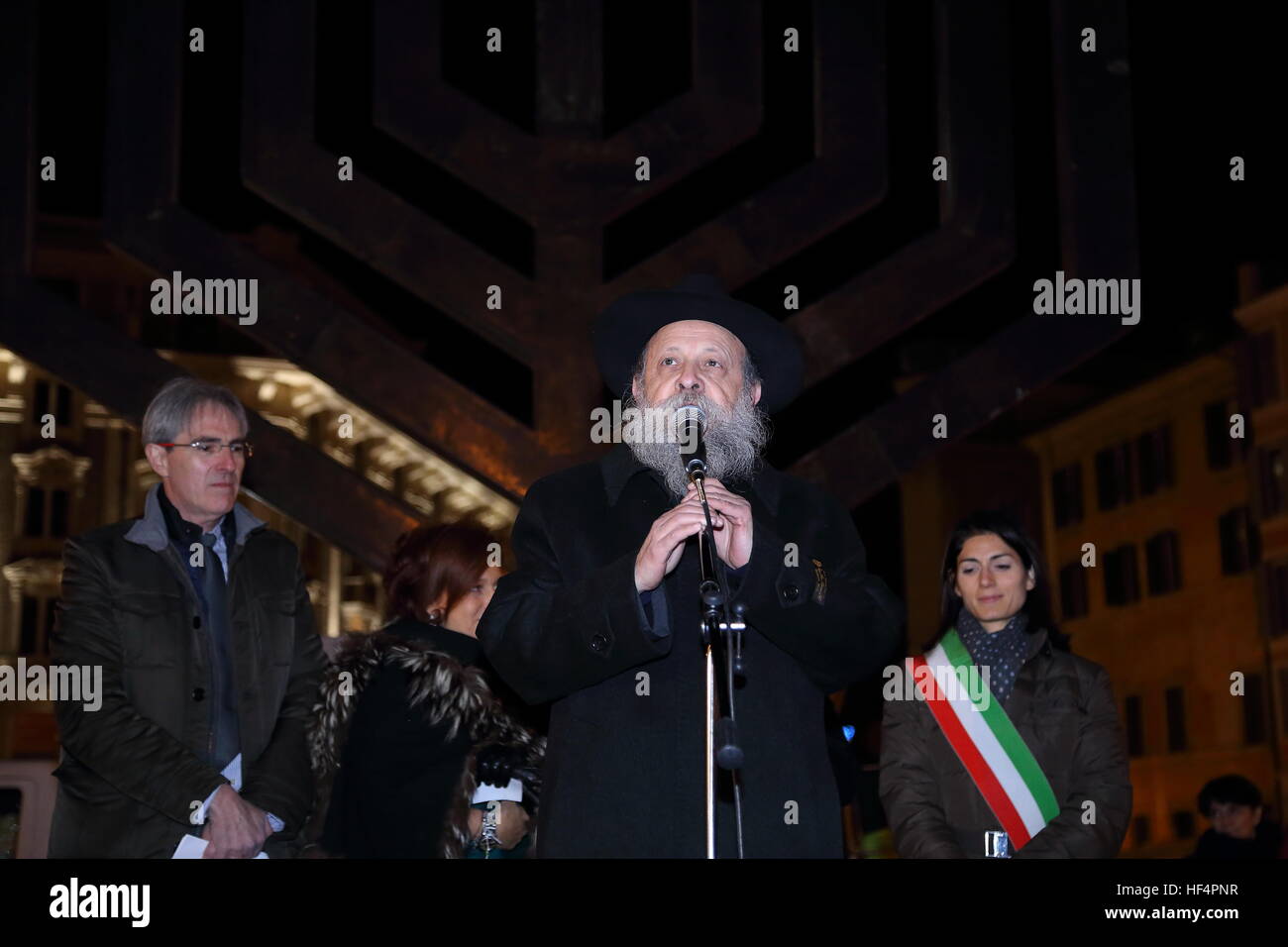 Rome, Italy. 25th Dec, 2016. Public Menorah lighting ceremony at Piazza