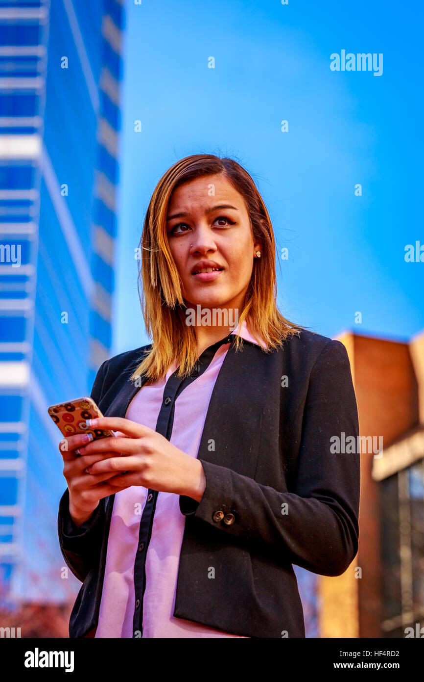 Modern portrait of a young professional business woman Stock Photo - Alamy