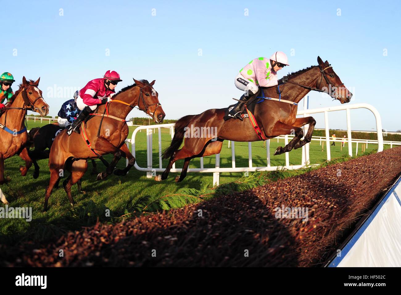 Min and jockey Ruby Walsh go on to win the Racing Post Novice Chase during day one of the Christmas Festival at Leopardstown Racecourse. PRESS ASSOCIATION Photo. Picture date: Monday December 26, 2016. See PA story RACING Leopardstown. Photo credit should read: PA Wire.during day one of the Christmas Festival at Leopardstown Racecourse. PRESS ASSOCIATION Photo. Picture date: Monday December 26, 2016. See PA story RACING Leopardstown. Photo credit should read: PA Wire. Stock Photo